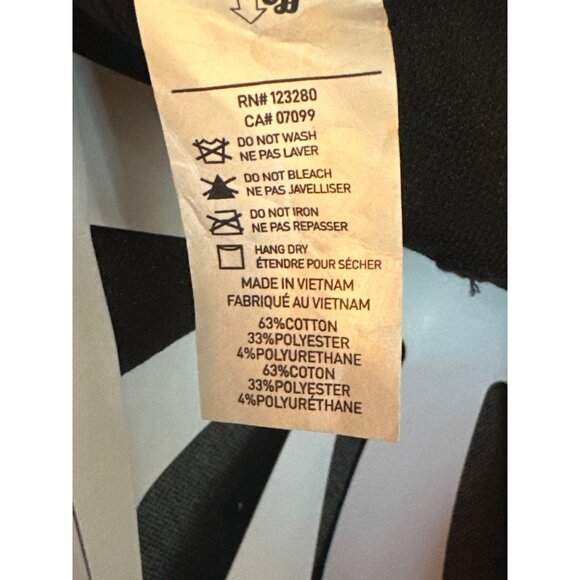 NWT Travis Mathew "Kiss The Cook" Adjustable Black Baseball Cap - Picture 6 of 7